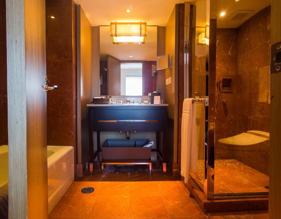 Ambassador Hotel Taipei Extérieur photo